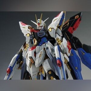 Mobile Suit Gundam ArrowModelBuild Strike Freedom Gundam (Shadow Effect) MGEX